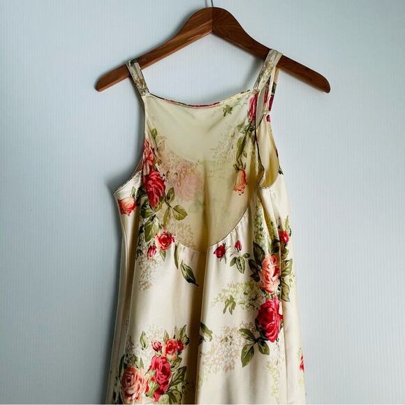 Oscar de la Renta Cream Floral Chemise - Picture 6 of 9
